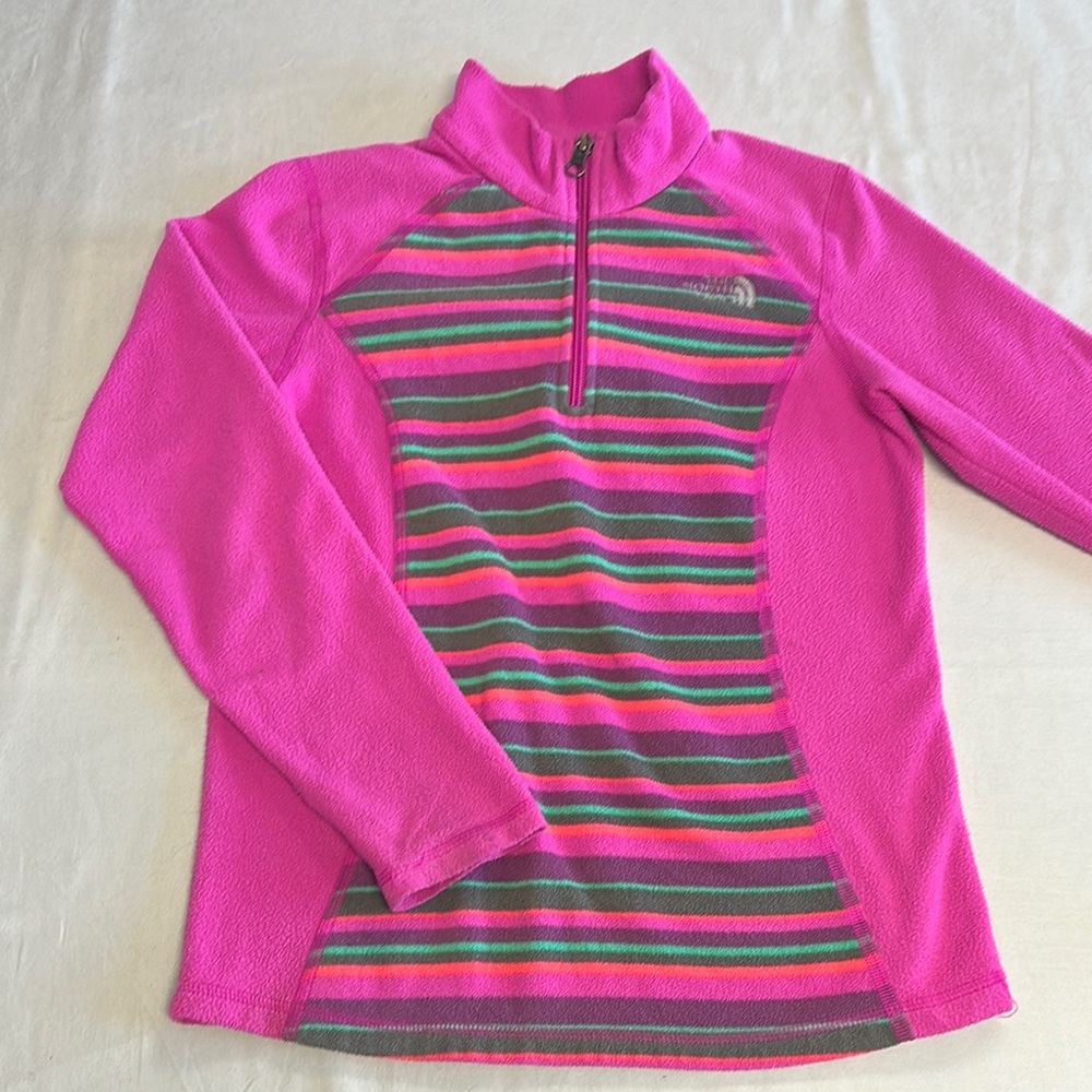 ⭐️ The North Face - Pink Multicolor Striped Fleece